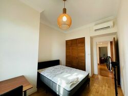 Landbay Condominium (D16), Condominium #589815671